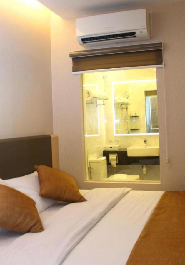 Geobay Hotel Johor Bahru Exterior foto