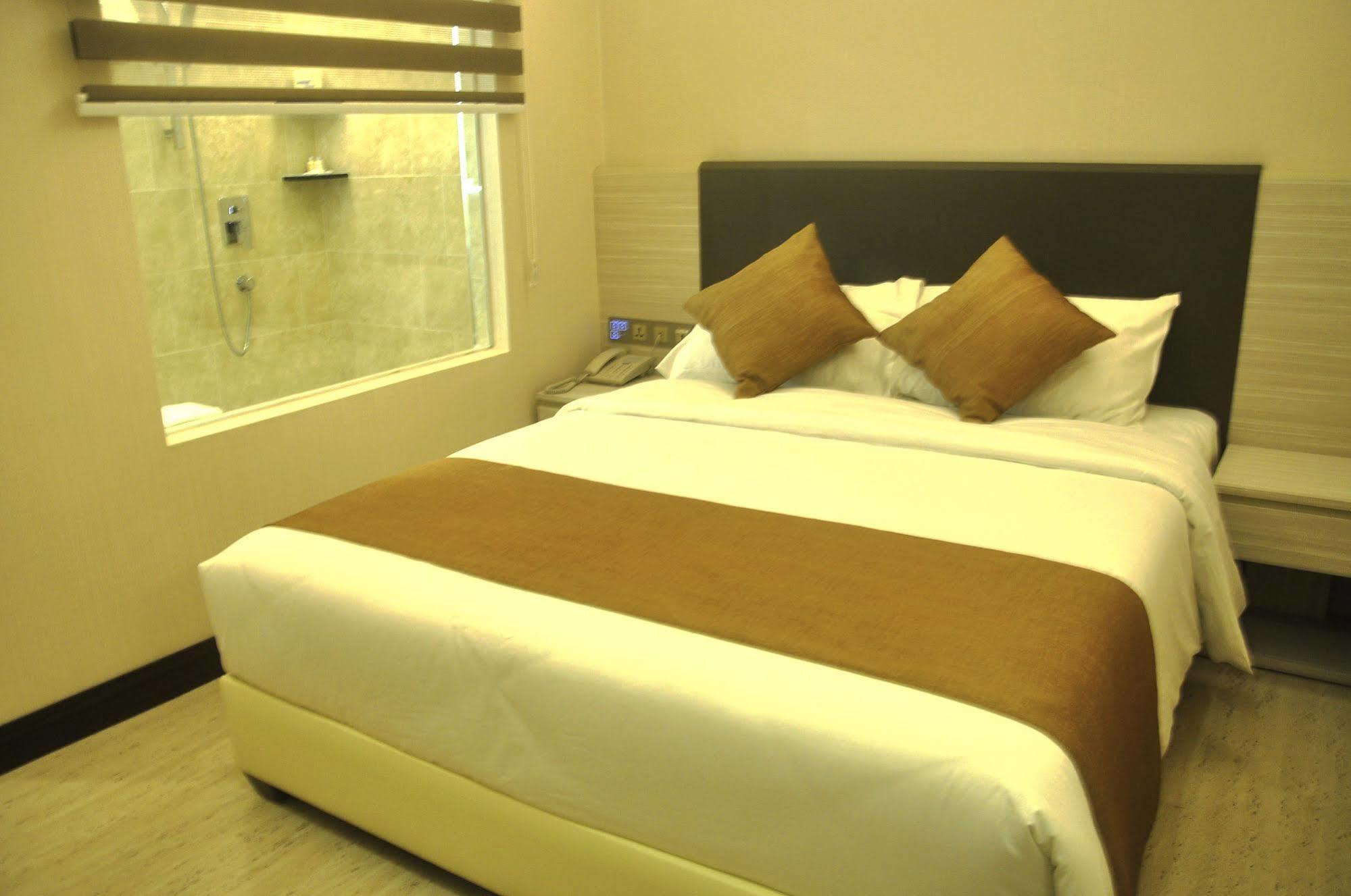 Geobay Hotel Johor Bahru Exterior foto