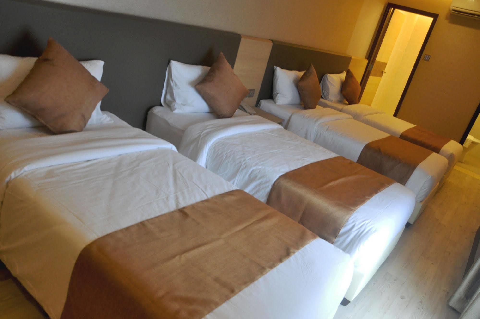 Geobay Hotel Johor Bahru Exterior foto